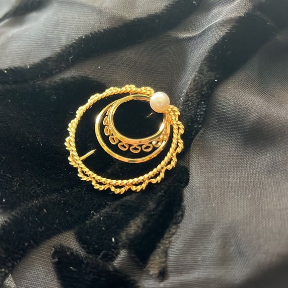 💝 Gold filled brooch by Rainbow. No sign of any flaws. - Picture 5 of 7